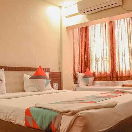 Hotel Mukesh Residency Пюн Екстериор снимка