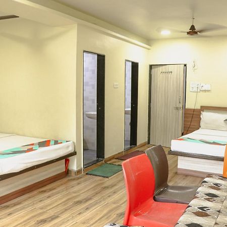 Hotel Mukesh Residency Пюн Екстериор снимка