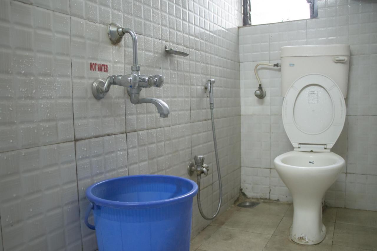 Hotel Mukesh Residency Пюн Екстериор снимка
