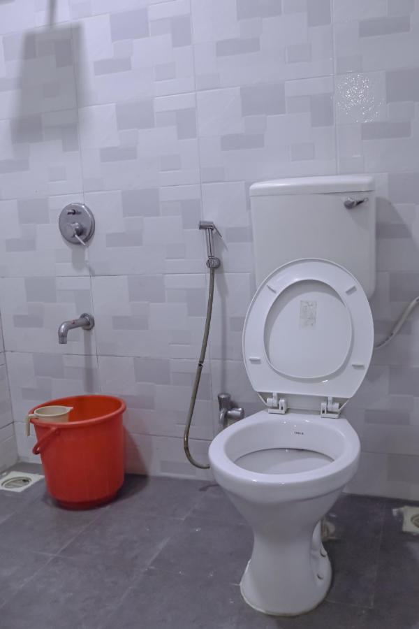 Hotel Mukesh Residency Пюн Екстериор снимка